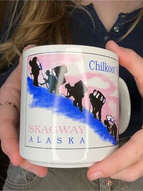 Vintage Chilkoot Pass Skagway Alaska Souvenir Mug